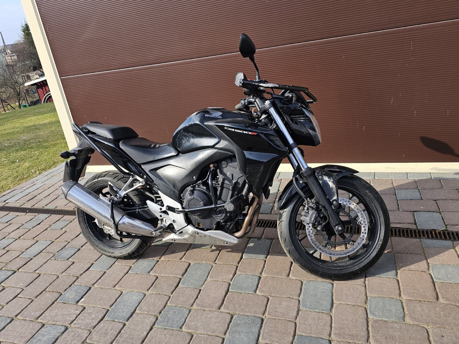 Honda CB500 2013 motociklo nuoma Vilniuje