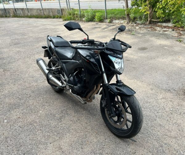 Honda CB500 2013 motociklo nuoma Vilniuje Laisvės pr.