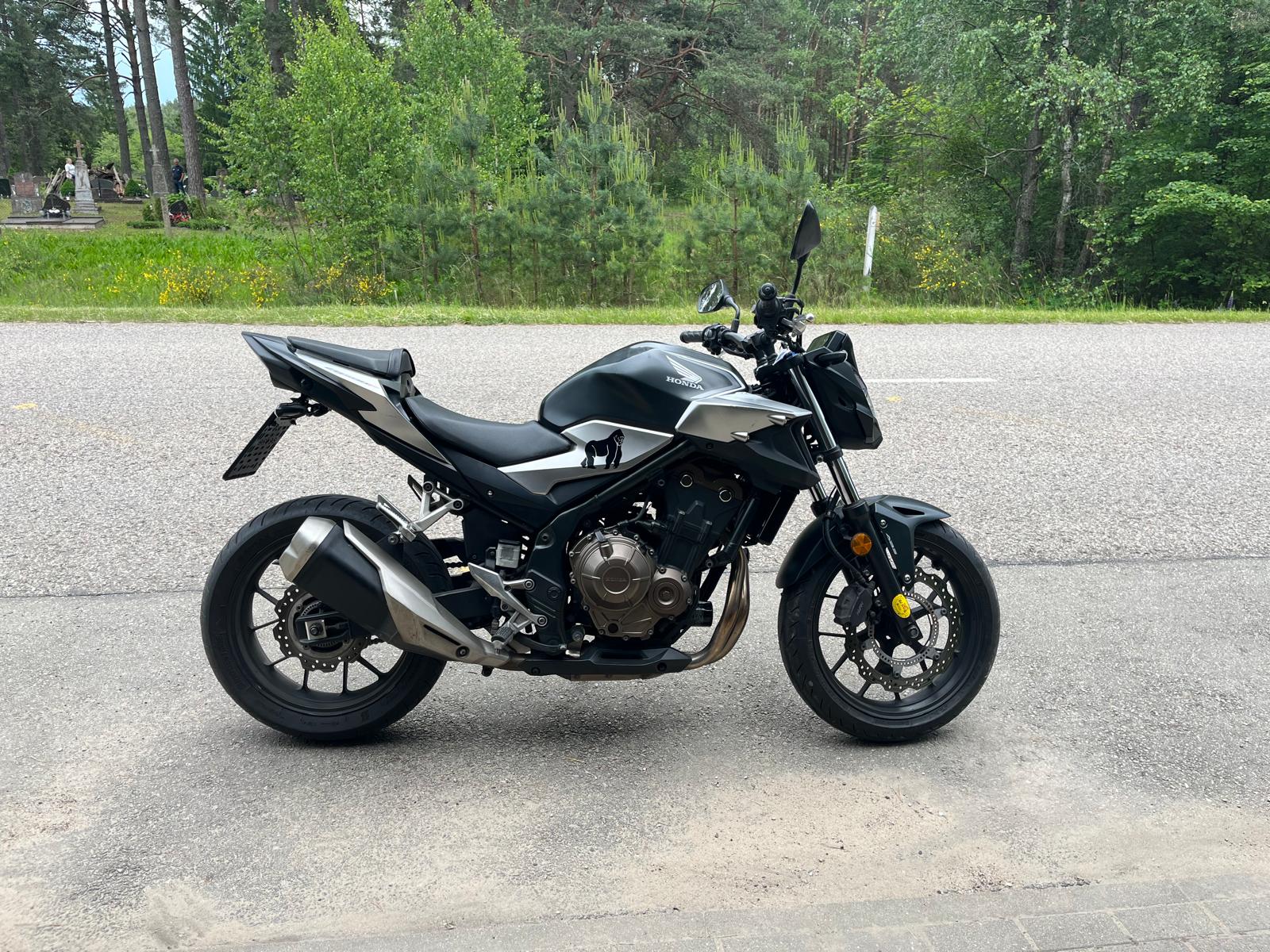 Honda CB500 2020 motociklo nuoma Vilniuje