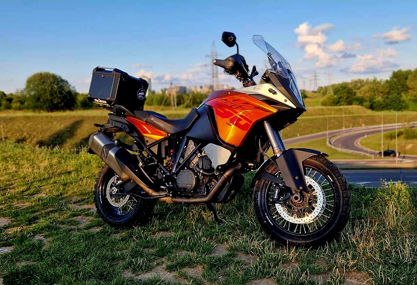 KTM Adventure 1190 galingas motociklas nuomai Vilniuje