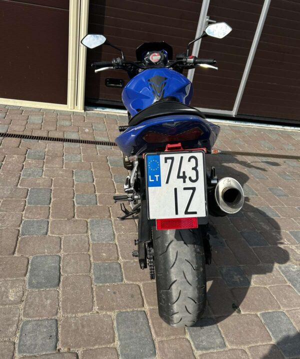 Kawasaki Z750 gen1 street tipo motociklo nuoma Vilniuje