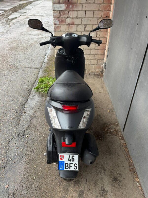 Piaggio ZIP50 motorolerio nuoma Vilniuje