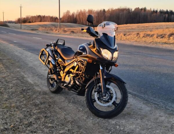 Suzuki DL650 VStrom motociklas MotoSpot Vilniuje