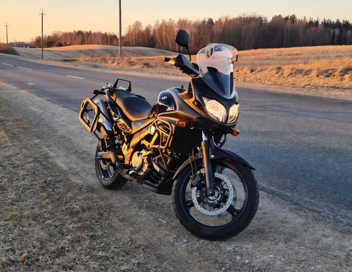 Suzuki DL650 VStrom motociklas MotoSpot Vilniuje