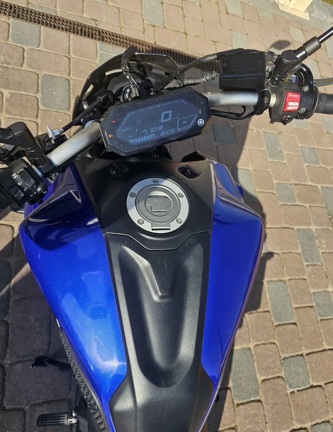 Yamaha MT07 motociklas nuomai Vilniuje, A2 kategorija