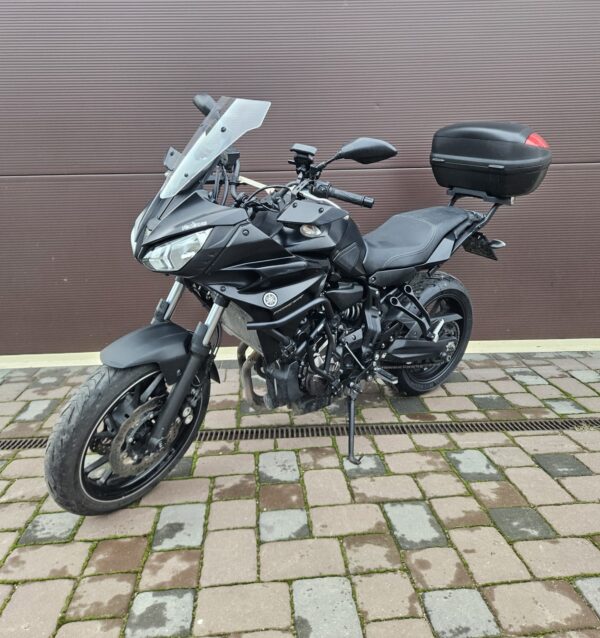 Yamaha MT07 Tracer, A2 kategorijos kelioninio motociklo nuoma Vilniuje